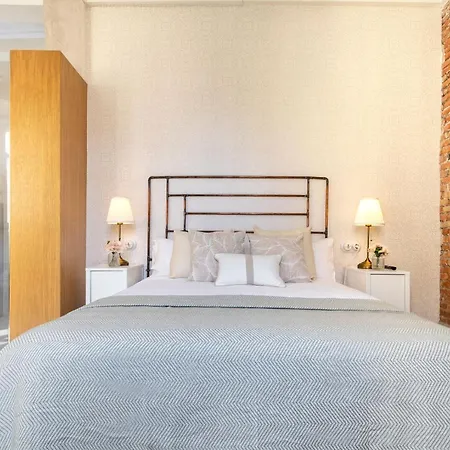 Genteel Cervantes Apartment *